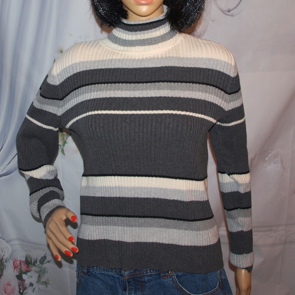 Liz Claiborne Sweater Lizsport Winter Turtleneck M
